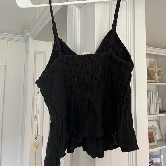 Ocean Drive Black Ruffle Tank - Picture 2 of 2